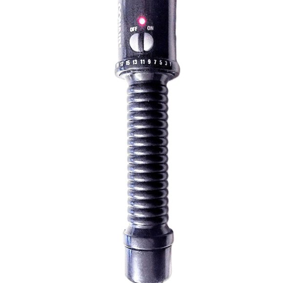 CONAIR 3/4" Styling Curling Brush ~ Swivel Cord ~ Instant Heat, 25 Settings EUC! - Picture 8 of 9